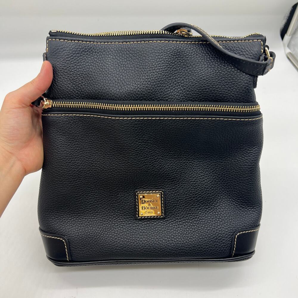 Dooney & Bourke Pebble Leather Crossbody Purse Black Color